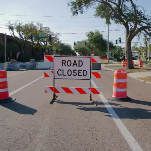 Road Closed Signage, High Vis Barrell